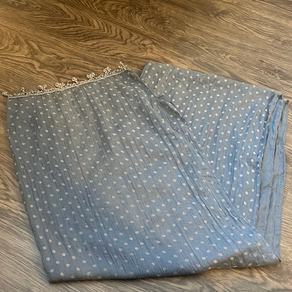 ⏩ Polka Dot Scarf